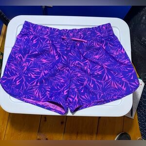 Columbia PFG women’s shorts, size large